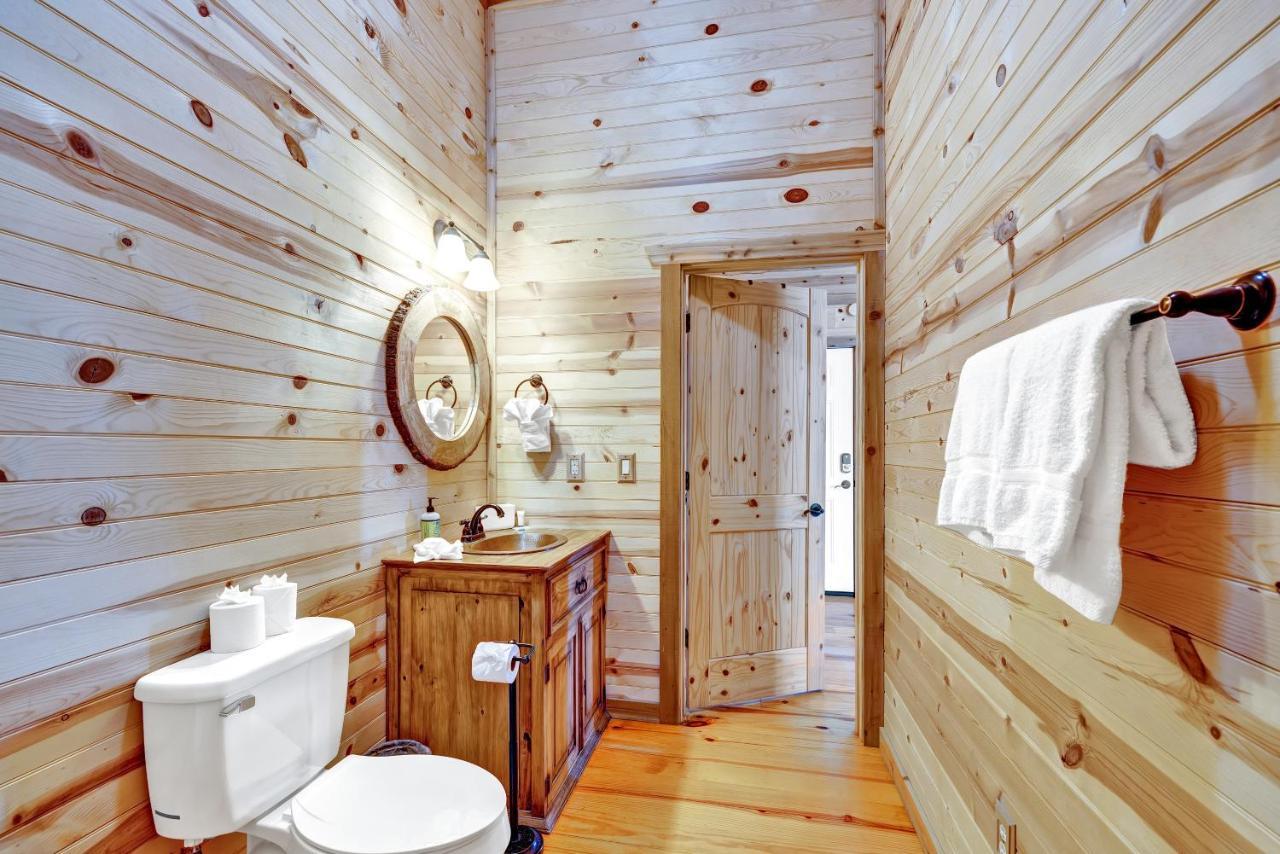 Rocky Ridge Cedar Cabin With Hot Tub & Amazing Views Crabapple Exterior photo